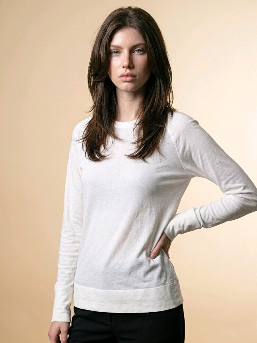 Nike Fit Dry White Long Sleeve Top Sz M Wide Band At Waist Breathable